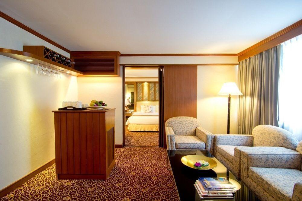 Manhattan Hotel Bangkok Kültér fotó